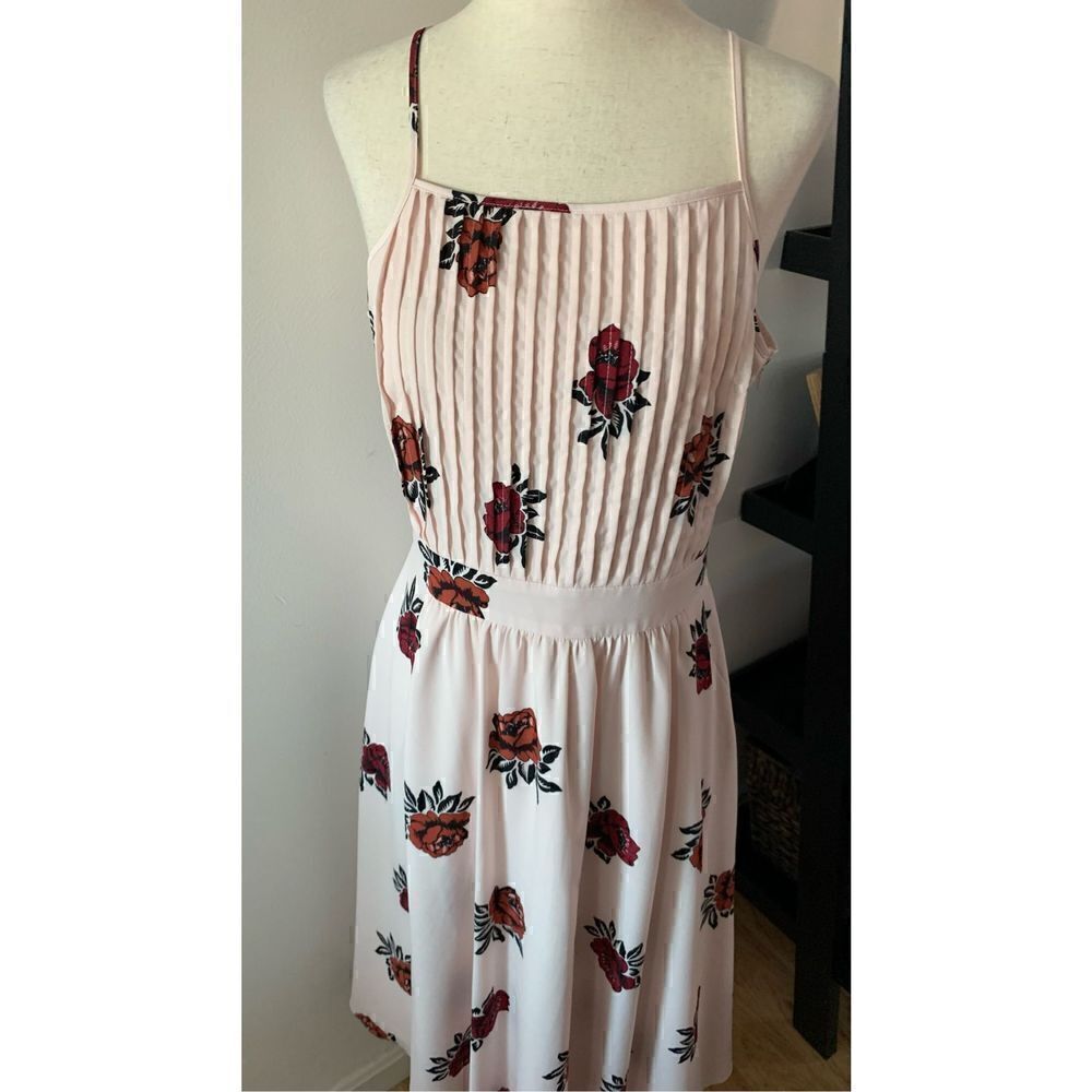Ann Taylor rose pink color dress size 4